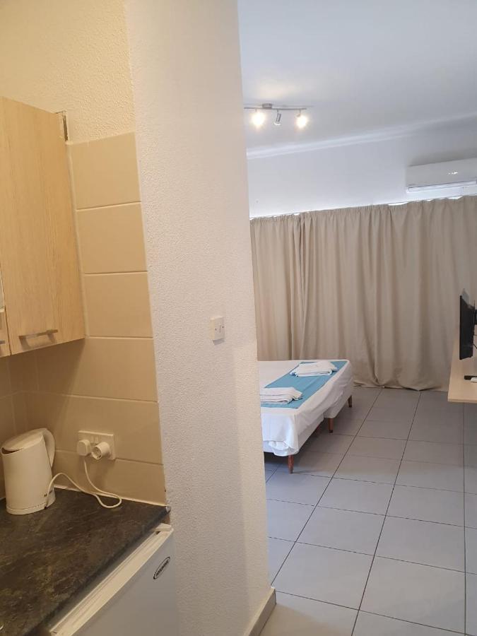 Sea Cleonapa Mandali Aparthotel Ajía Nápa Kültér fotó
