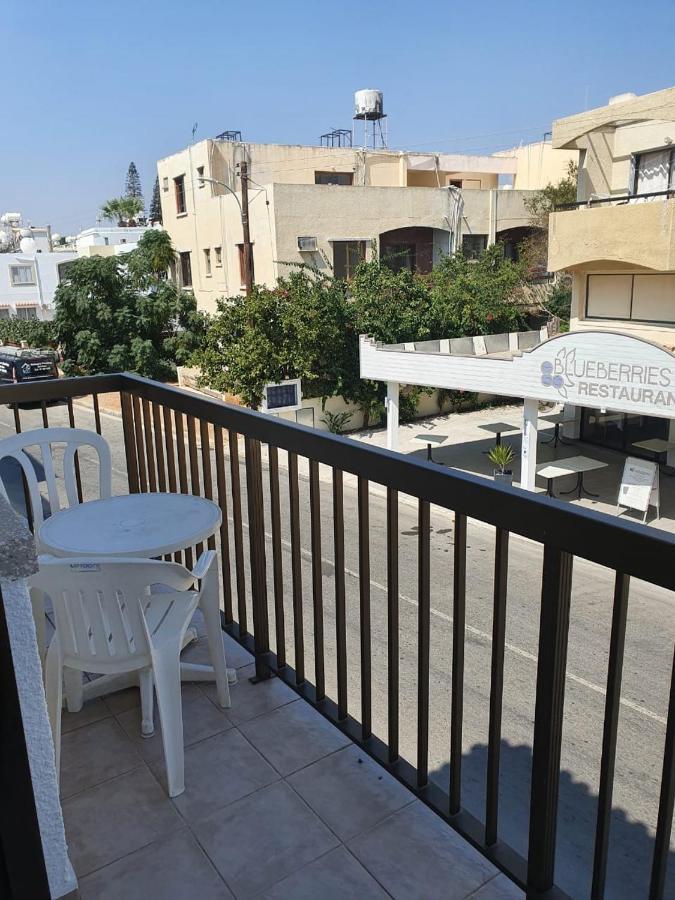 Sea Cleonapa Mandali Aparthotel Ajía Nápa Kültér fotó