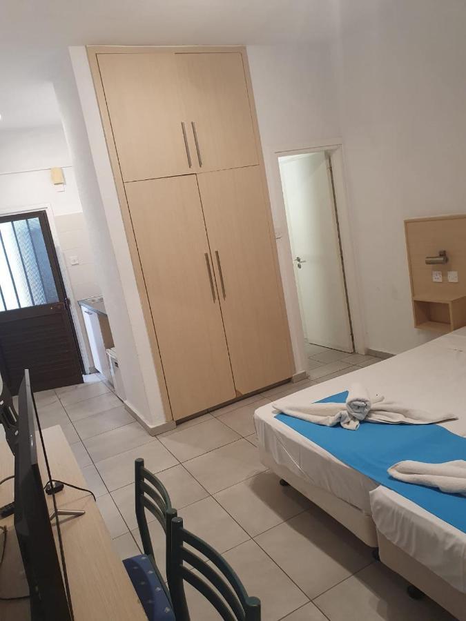 Sea Cleonapa Mandali Aparthotel Ajía Nápa Kültér fotó
