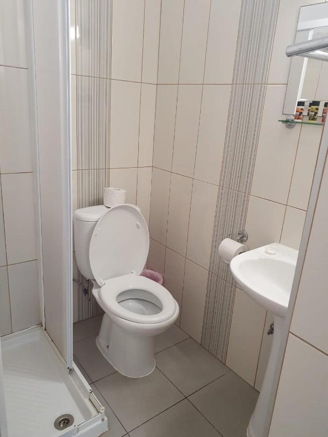 Sea Cleonapa Mandali Aparthotel Ajía Nápa Kültér fotó
