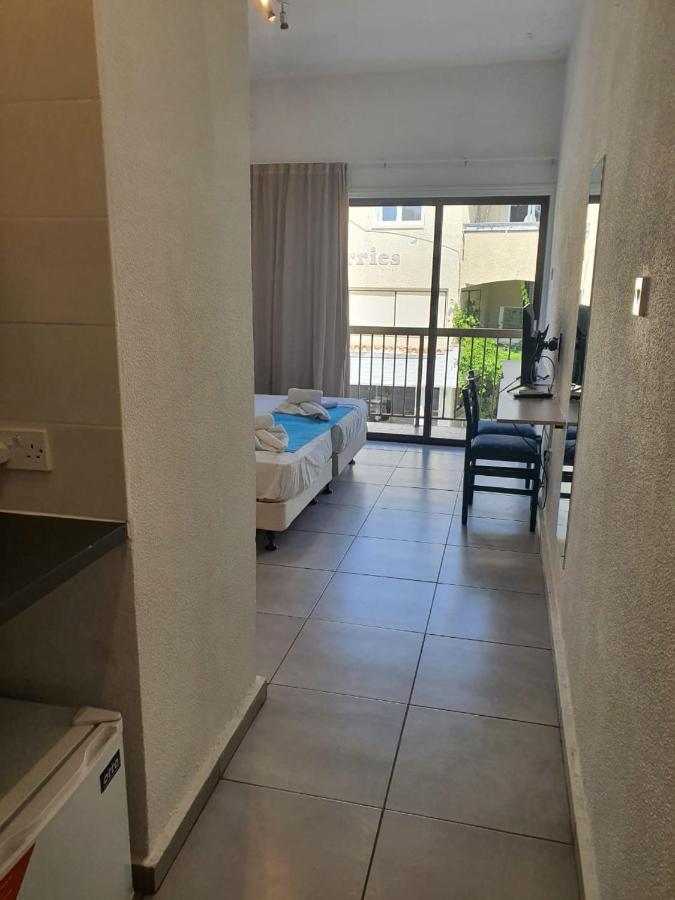 Sea Cleonapa Mandali Aparthotel Ajía Nápa Kültér fotó
