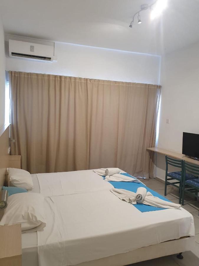 Sea Cleonapa Mandali Aparthotel Ajía Nápa Kültér fotó